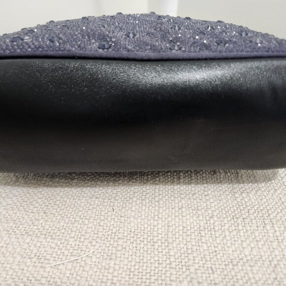 Fall Sale!! Rain drop Steve Madden bag - Picture 9 of 9